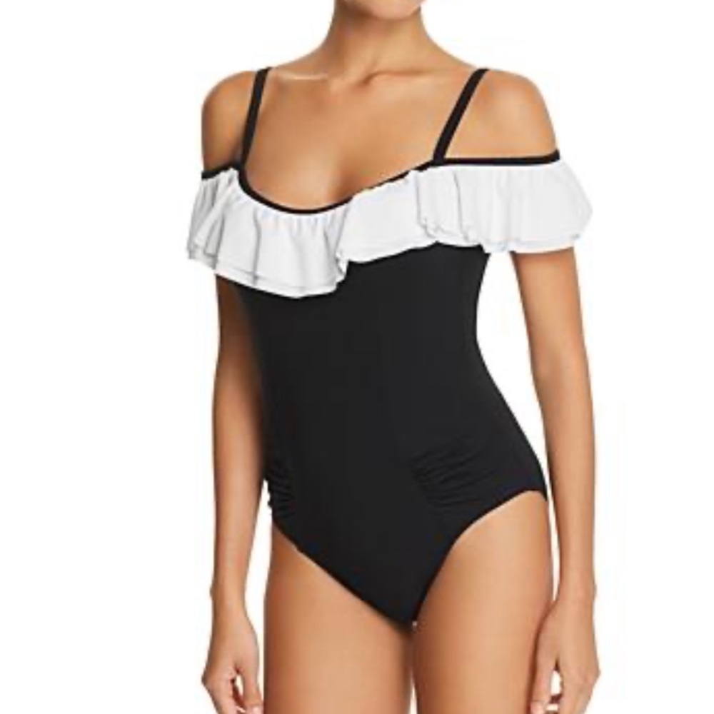 Gottex black and white swimsuit one piece